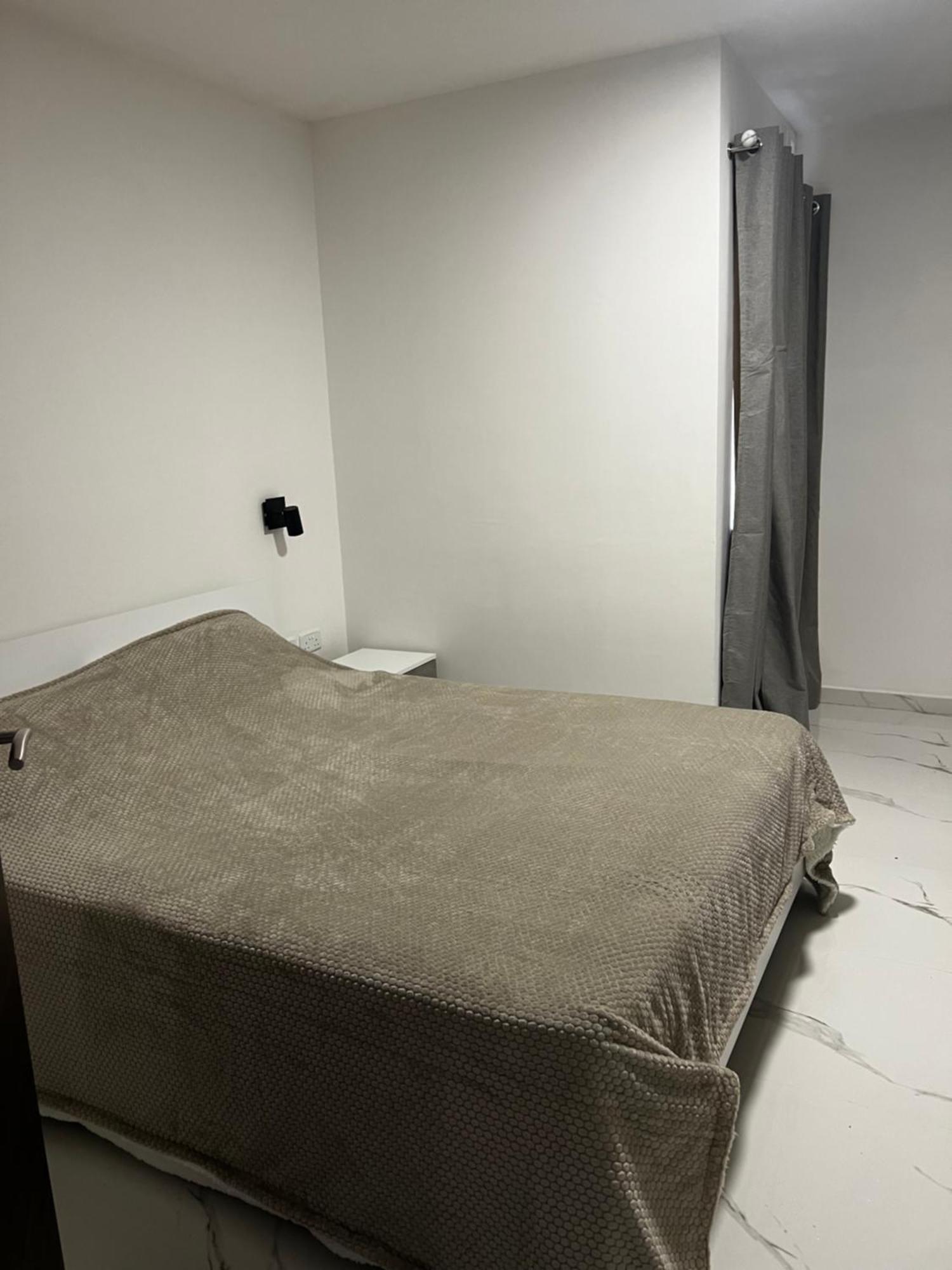 Luqa 3 Bedroom Penthouse T Exteriör bild